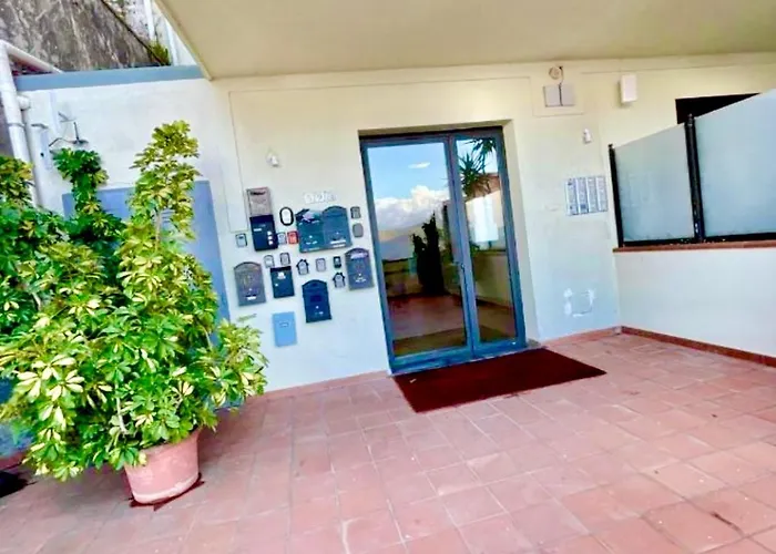 La Dolce Infinity Таормина